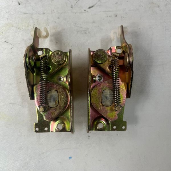 Universal Cabin Door Lock Body Assembly High-Strength Zinc Alloy 95% Bus Coverage Bus Spares