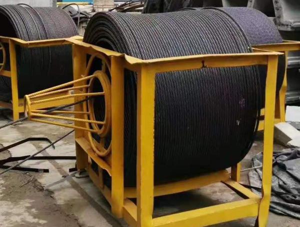 1X7 High Tension Prestressed Concrete Cables 1860Mpa Steel Strand For Brige