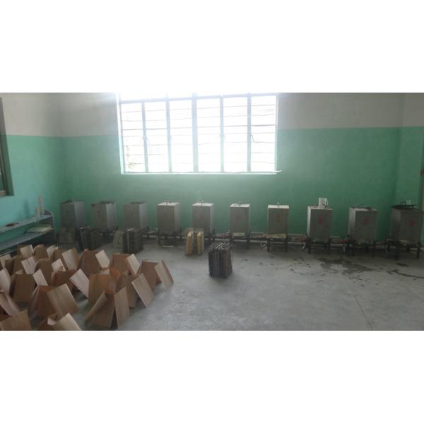 Реконструированный шпон дерева Желтый дуб Вертикальное направление распила четверть 3050*640мм для отделки отелей 113S / 335S