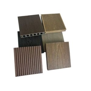 Traditional Outdoor WPC Decking Freeze Thaw Resistant Fast Drainage