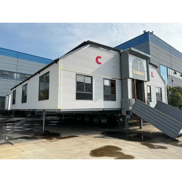 Large Banquet Trailers for Community Events , Catering Services and Wedding / Birthday Party Venues