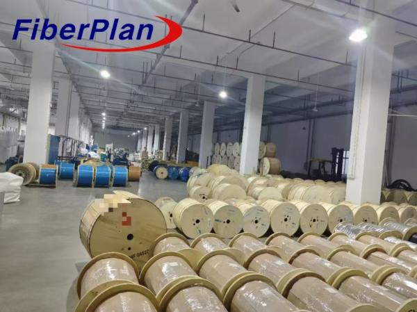2-144 Core Aluminum Tape Layer Stranded Loose Tube Outdoor Cable GYTA