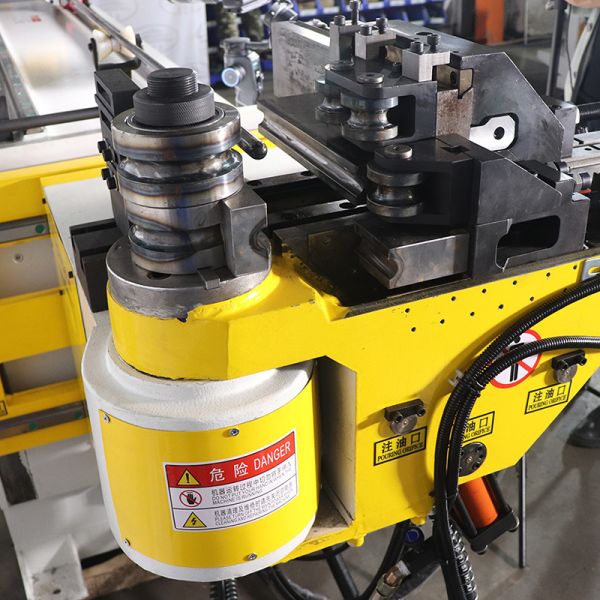 Cedar SB-38CNC-4A-2S Automatic Servo Pipe Bending Machine Metal Table Chair