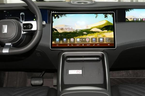 Avita 11 Electric Car 555km 680km Long Endurance Dual-Motor 5seats