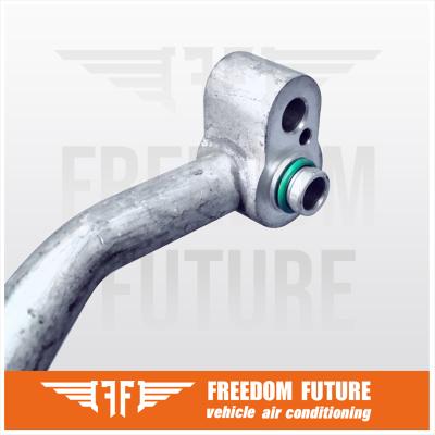 Volkswagen Passat 4B0260701B Car AC Suction Pipe Fits 07-11 B5 Audi A4 2.5L
