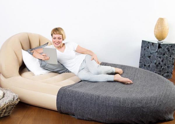 Low Round Inflatable Air Mattress King Size Flocked PVC Material 13 . 6KG G . W .