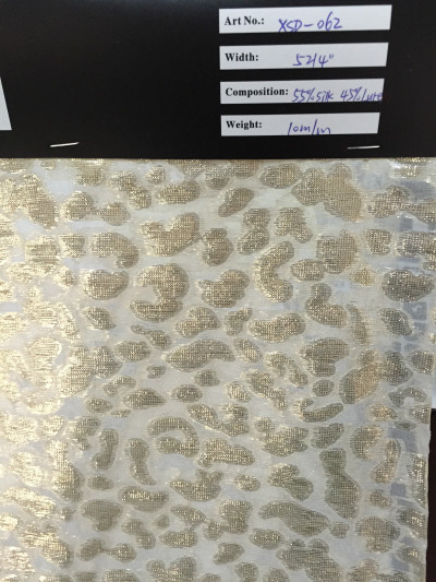 silk/metallic clipped jacquard