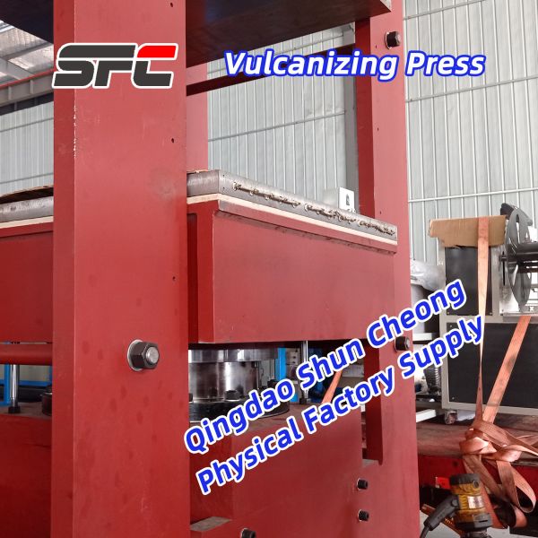 PLC Control Hydraulic Vulcanizing Press Machine with Customized Size and 0-100MPa Pressure Range