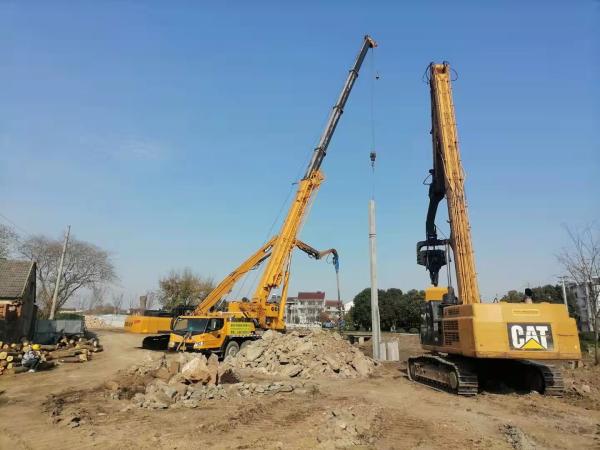 2500rpm 8M Excavator Mounted Pile Driver For Small Sheet Piling