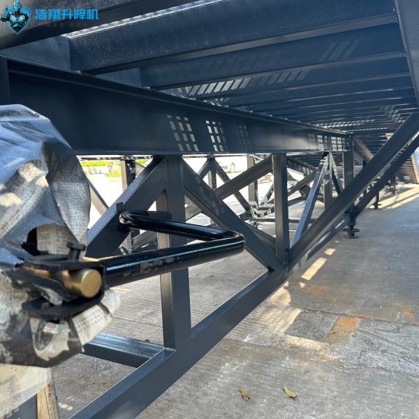 Manual Dock Ramp Forklift Auxiliary Adjustable Height Diamond Surface Resists Slips Enables One Person