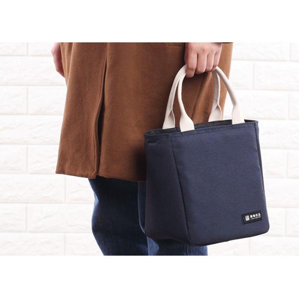 Black Insulated Lunch Box Cooler Bag Easy Carrying 21x22.5x15 CM Size For Men