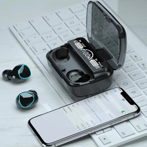 Noise Cancelling BT8832A 2000mAh 3 In 1 Earbuds USB Charging