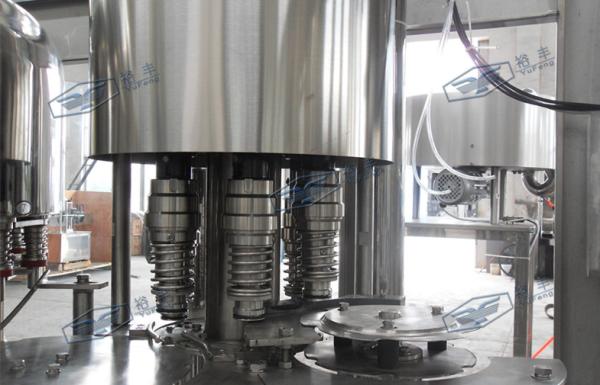 3 In 1 Monoblock Plastic Bottle Filling Machine For Mineral Water 18 Head