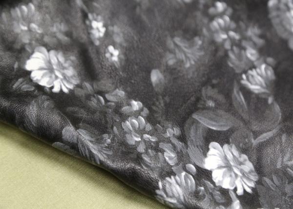 330 Gsm Black Penoy Printed PU Leather 100% Viscose Backing For Garment