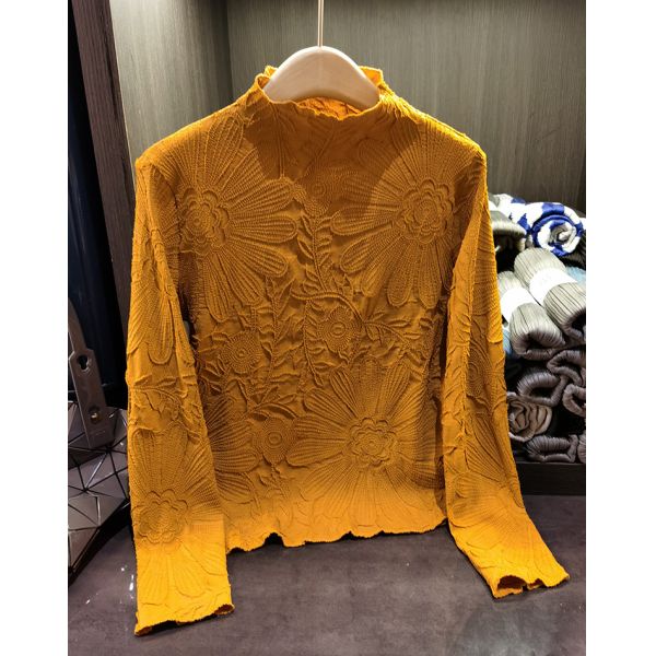 Japanese Pleated Stand Collar Long Sleeve T-shirt Top Printed Pleated Embodying Pleated Process Makes Flower Fashionable