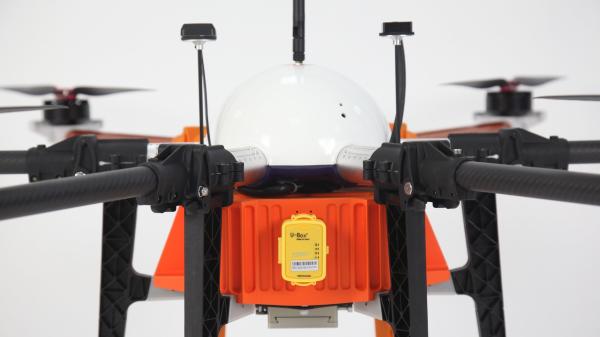 Tta M6e Edu 10L Carga útil Agricultura Uav Drone Sprayer Impermeable Tiempo de vuelo máximo 25-30min