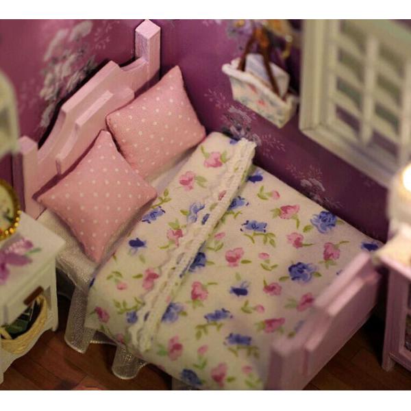 Dollhouse, DIY Lights House, Wooden Model, Education Romantic Full House, building model