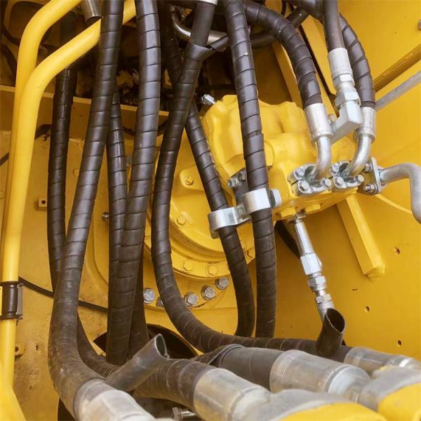 Excavadora Komatsu PC200-8 usada con 800 horas de trabajo y cilindro hidráulico original