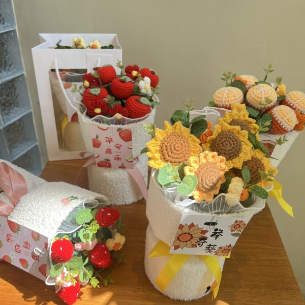 Regalos para el Día de la Madre Regalos pequeños de flores artificiales para mamá Día de la Maestra Día de San Valentín Bouquets de flores para la graduación para novia y mejores amigos