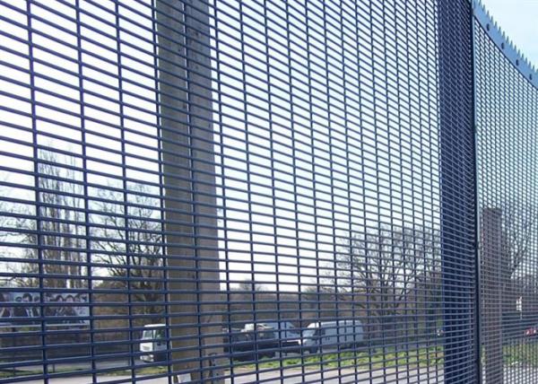 Hot Dip Galvanized 358 Security Fencing Anti Cut Welded Guardrail