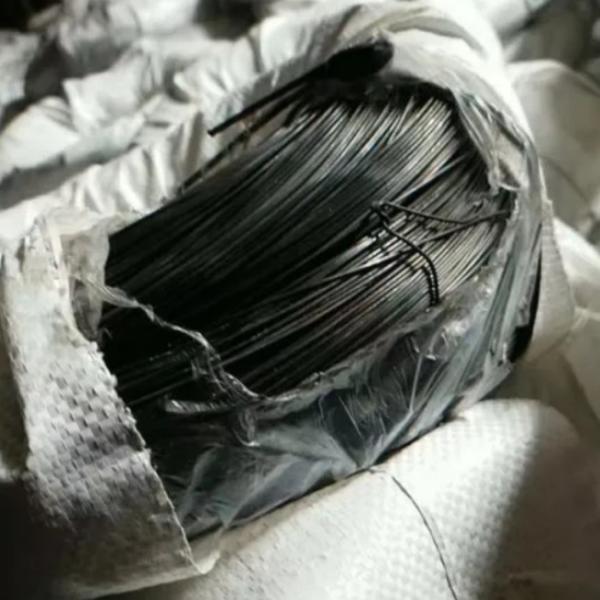 Струна для ногтей сырье SAE 1008 Черная прожектованная проволока 5,5 мм для изготовления ногтей