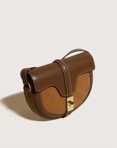Niche Female Crossbody Bag PU Vintage Leather Saddle Bag