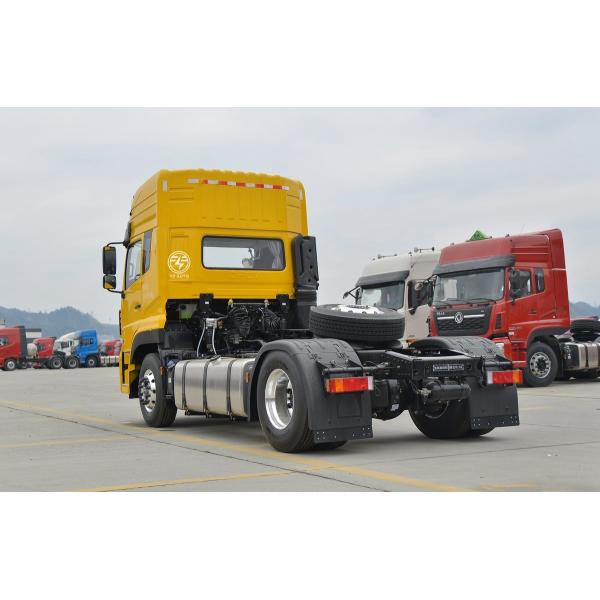 Venta de maquinaria agrícola 4X2 Granja Tractor Remolque camión con neumáticos 295/80R22.5 18PR