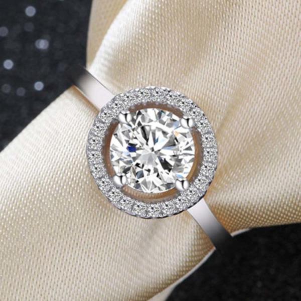 925 Sterling Silver Round Clear Cubic Zirconia Ring Wedding Jewelry For Women (RE116)