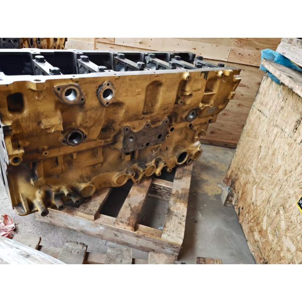  High Strength CGI Cast Iron C13 Cylinder Block, Long Service Life
