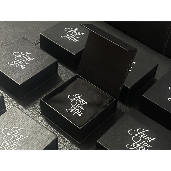 Customized Paper Black Magnet Jewelry Box and Pouches