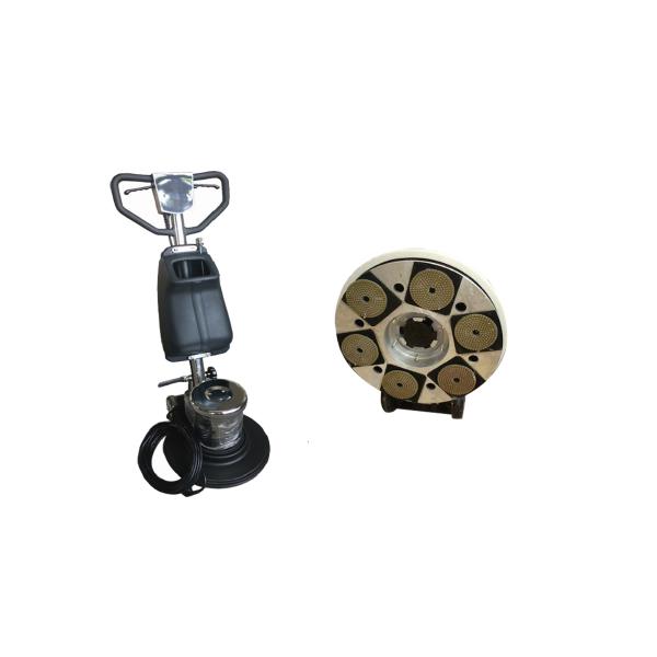 Полируя пол шлифовального станка мрамора гранита привел чистую