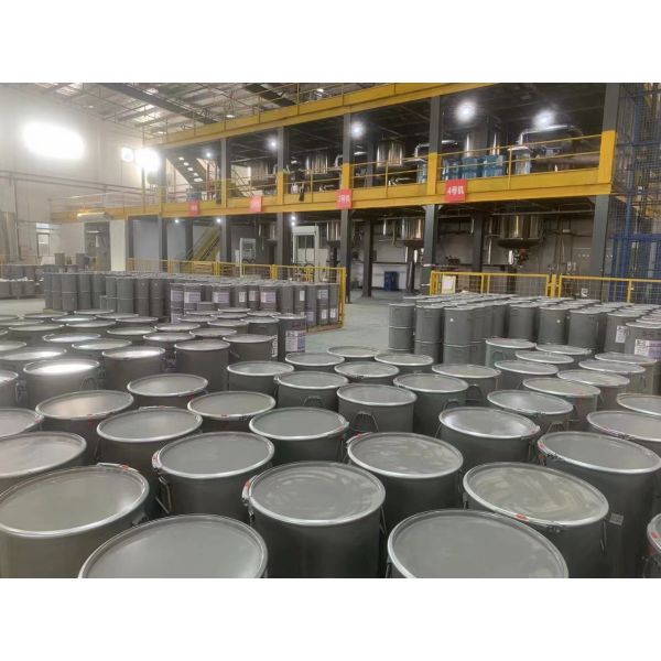 Polyurethane Hot Melt Adhesive Glue Granule with 180-200℃ Operating Temperature for Woodworking and Construction