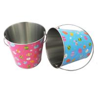 Cubetas redondas pequenas decorativas do metal do Natal com pintura da cor completa