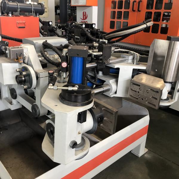 Gravity die casting machine 2350 X 2100 X 1860 mm brass size can be used to make faucets valves water meters etc