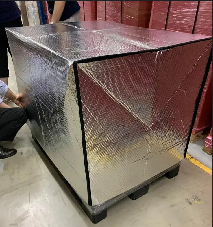 Cold Chain Insulated Pallet Cover EPE Bubble Woven Fabric Foil Pallet Cover