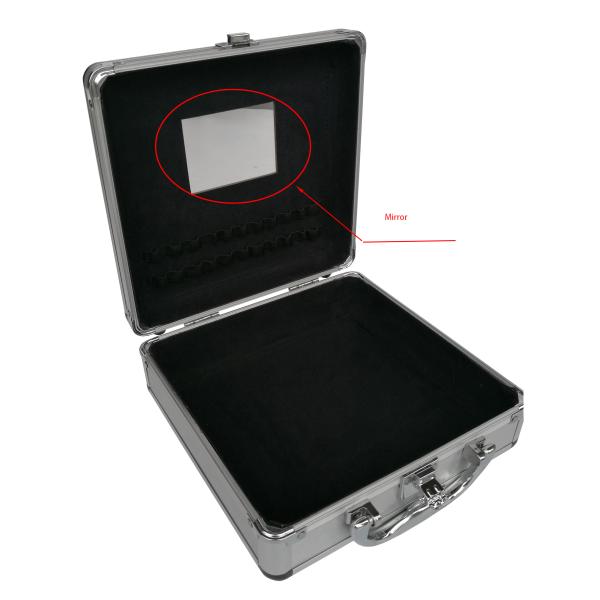 Небольшой случай SilverAluminium косметический с внутренним фермуаром закрытия зеркала и Chrome