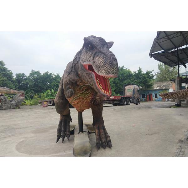 Photorealistic Stage Running Realistic Dinosaur Diorama Waterproof And Sun Protection