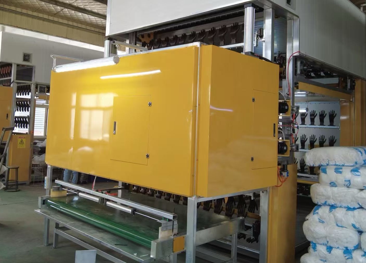 Customizable Automatic Glove Stripping Machine 3*380V PLC Control