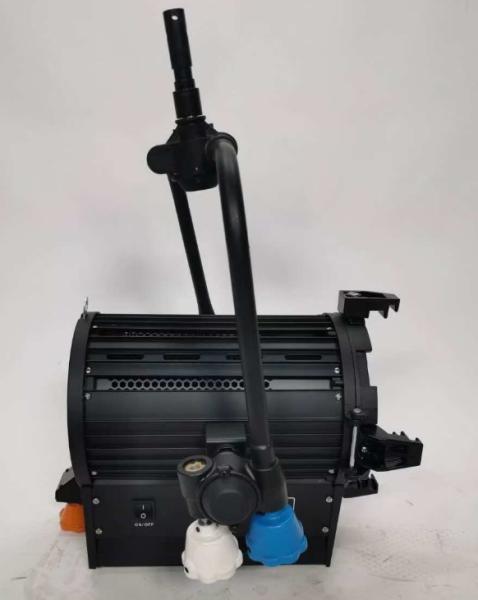 GENERALINK 200W LED Fresnel Light Daylight Battery Powered for Film and Studio Lighting(Pole-Operated Yoke)