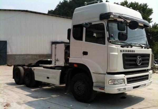 6x4 Euro3 Dongfeng DFE4250VF2 LNG Tractor Truck,Dongfeng Camión Tractor,Dongfeng Camion-Tr
