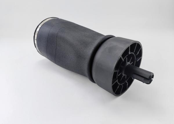 Le nombre de véhicules à moteur est déterminé en fonction de l'échantillon de véhicules à moteur.