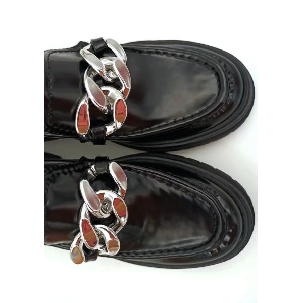 Женские круглоногие туфли с плоским каблуком с кожаной верхней частью