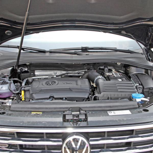 VW Tiguan X 2023 330TSI 2wd honra o Meados de-tamanho SUV da edição da capitânia	Todo-roda-movimentação dianteira