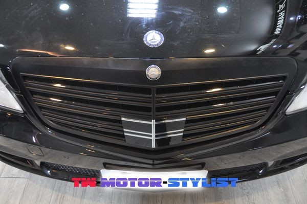 Решетки BENZ W221 MatteBlack доработали S65