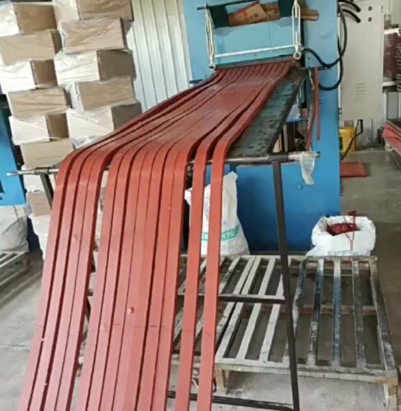 Rigid Fire Door Expanding Strip PVC Encased Durable Option For High Traffic Areas