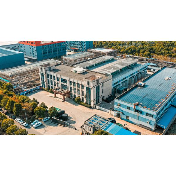 Балконный сад Апуол Бесконечный бассейн в прозрачном полиэстерном пластмассе