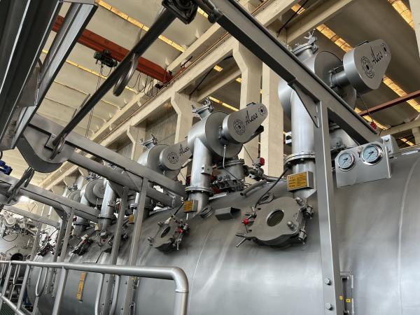 Adjustable Nozzle Environmental Energy Saving Uniform Flow Dyeing Machine