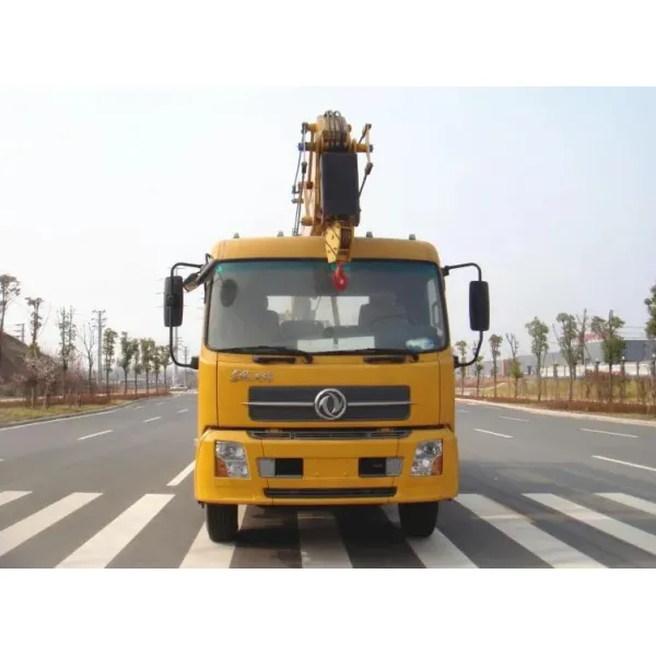 Dongfeng 4X2 Mounted Hydraulic 20 28 30 32 35 40 Meter Telescopic Folding Boom Lift Working Aerial Platform Work Bucket High-Altitude Operation Truck