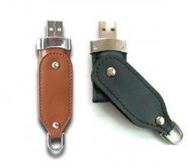O flash da caixa do metal e do couro conduz USB 008