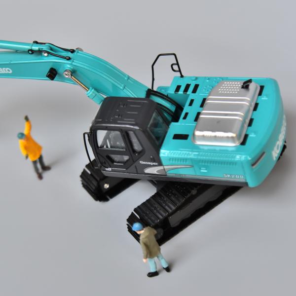 Excavateur en acier Shen modèle SK200 KOBELCO simulation originale alliage métallique décoration automobile non jouets